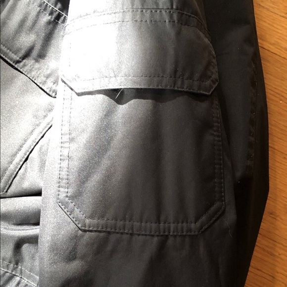 Men's Black Waterproof ski coat/raincoat/winter coat - Picture 9 of 10